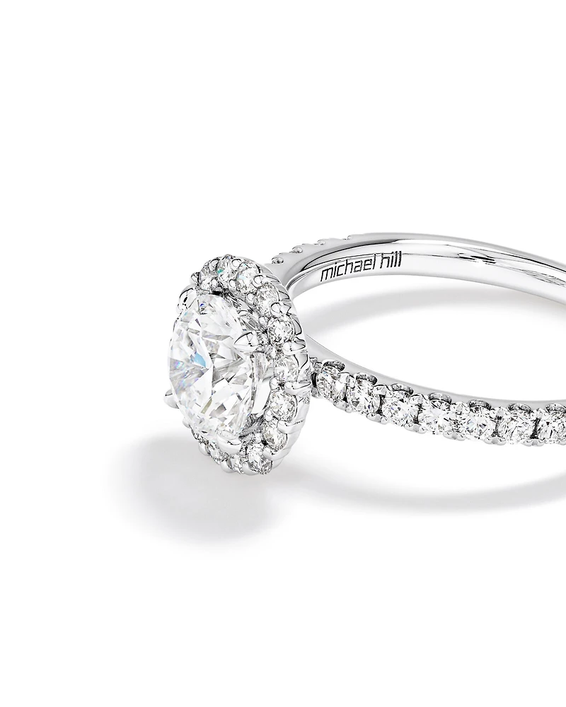 Bague Halo avec 1,79 Carat TW de Diamants de Laboratoire en Or Blanc 14kt