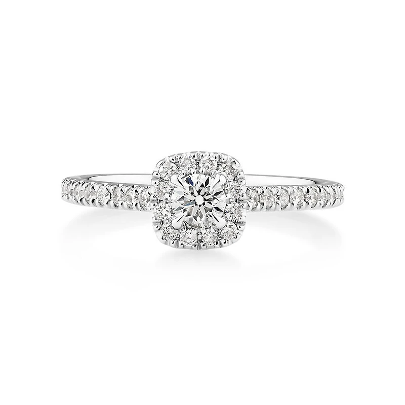 Bague de fiançailles en or blanc 14 K avec diamants totalisant 0,50 ct