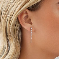 0,50 carat TW Boucles d'oreilles pendantes graduées en diamant en or blanc 18kt