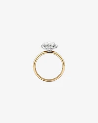 Bague De Fiançailles Halo En Diamant De Laboratoire Taille Ovale De 2,34 Carats Poids Total En Or Jaune Et Blanc 14 Carats