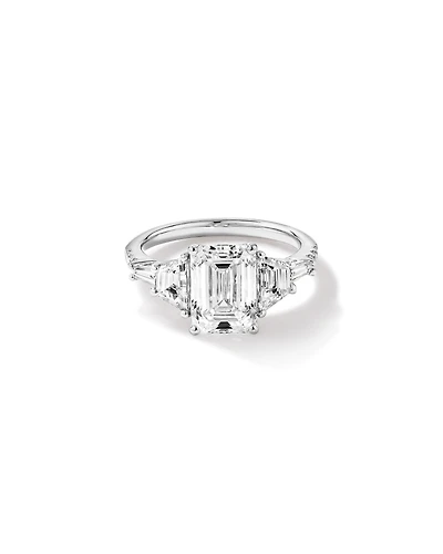 Bague de fiançailles en or blanc 18 carats avec diamant de laboratoire taille émeraude de 4,26 carats