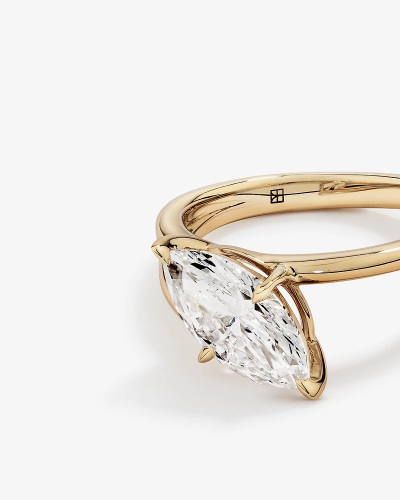 Bague de fiançailles 2,00 carats TW Est Ouest Marquise taillée en diamant à double bande cultivée laboratoire or jaune 14