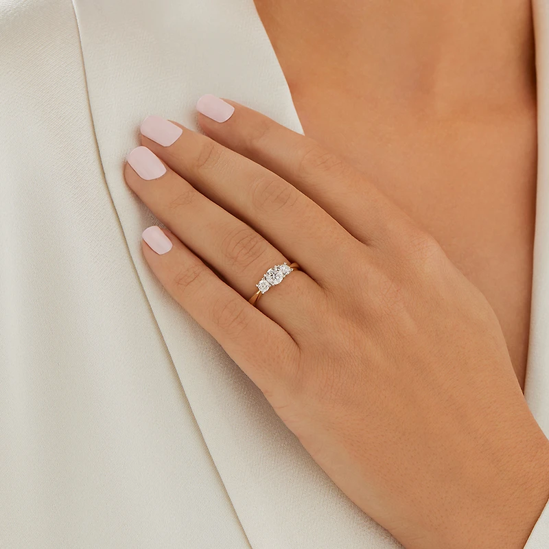 Engagement Ring with 1 Carat TW of Diamonds in 14kt /White Gold