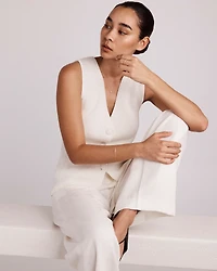 0.15 Carat TW Round Brilliant Graduated Diamond Bezel Set Stud Earrings in 10kt Yellow Gold