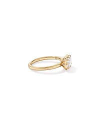 Bague solitaire en or jaune 14 carats sertie d'un diamant de laboratoire taille émeraude 1,50 carat