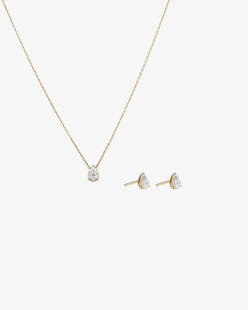 Coffret pendentif et boucles d’oreilles en diamant poire cultivé en laboratoire de 0,64 carat TW en or jaune 10 carats