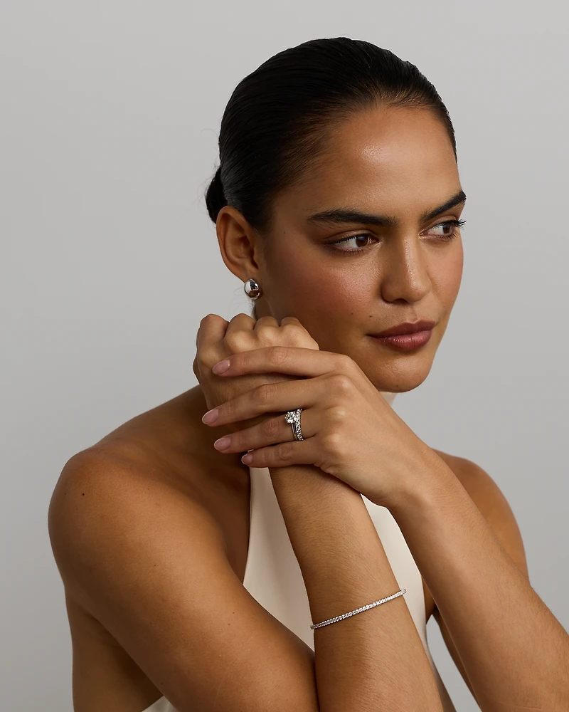 Certified Solitaire Engagement Ring with a 1.50 Carat TW Diamond 18kt White Gold