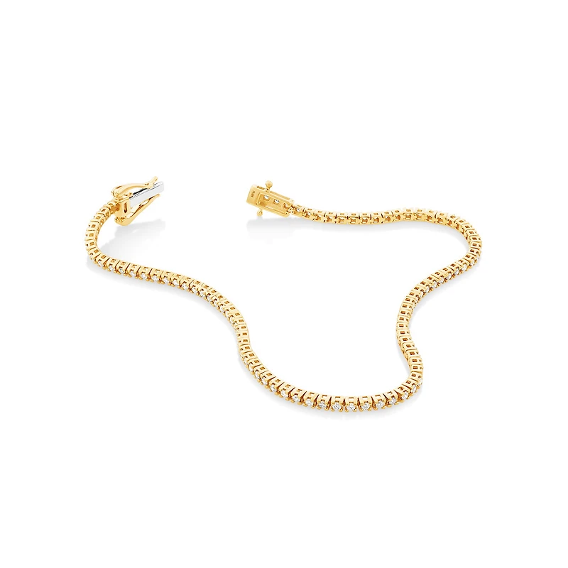 0.82 Carat TW Diamond Tennis Bracelet in 10kt Yellow Gold