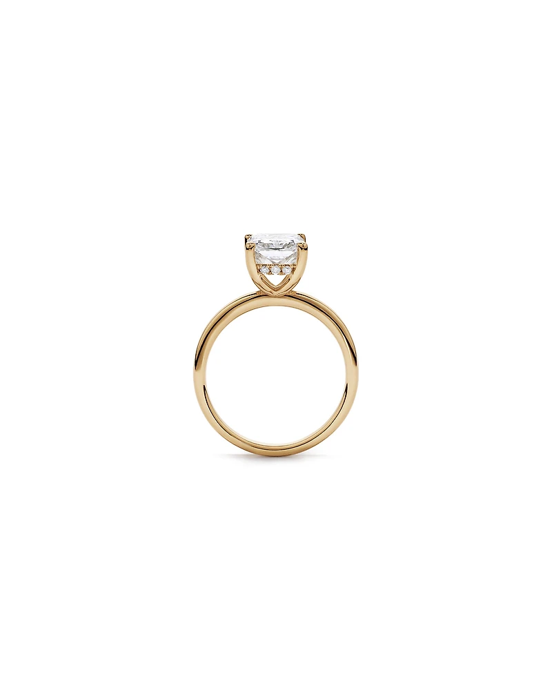 Bague solitaire en or jaune 18 carats avec diamant taille radiant de 3,10 carats (poids total)