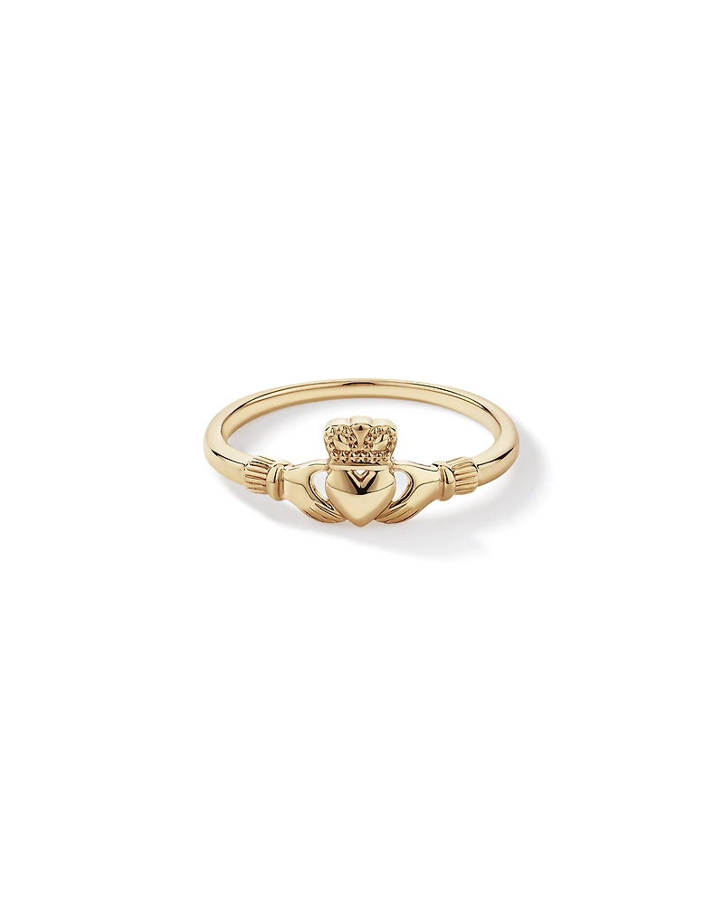 Bague Petite Claddagh en or jaune 10 carats