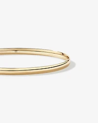 Classic Oval Bangle in 10kt Yellow Gold