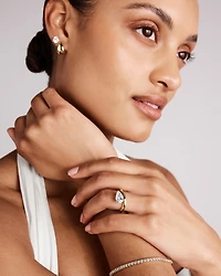 3.28 Carat TW Diamond Tennis Bracelet in 10kt Yellow Gold