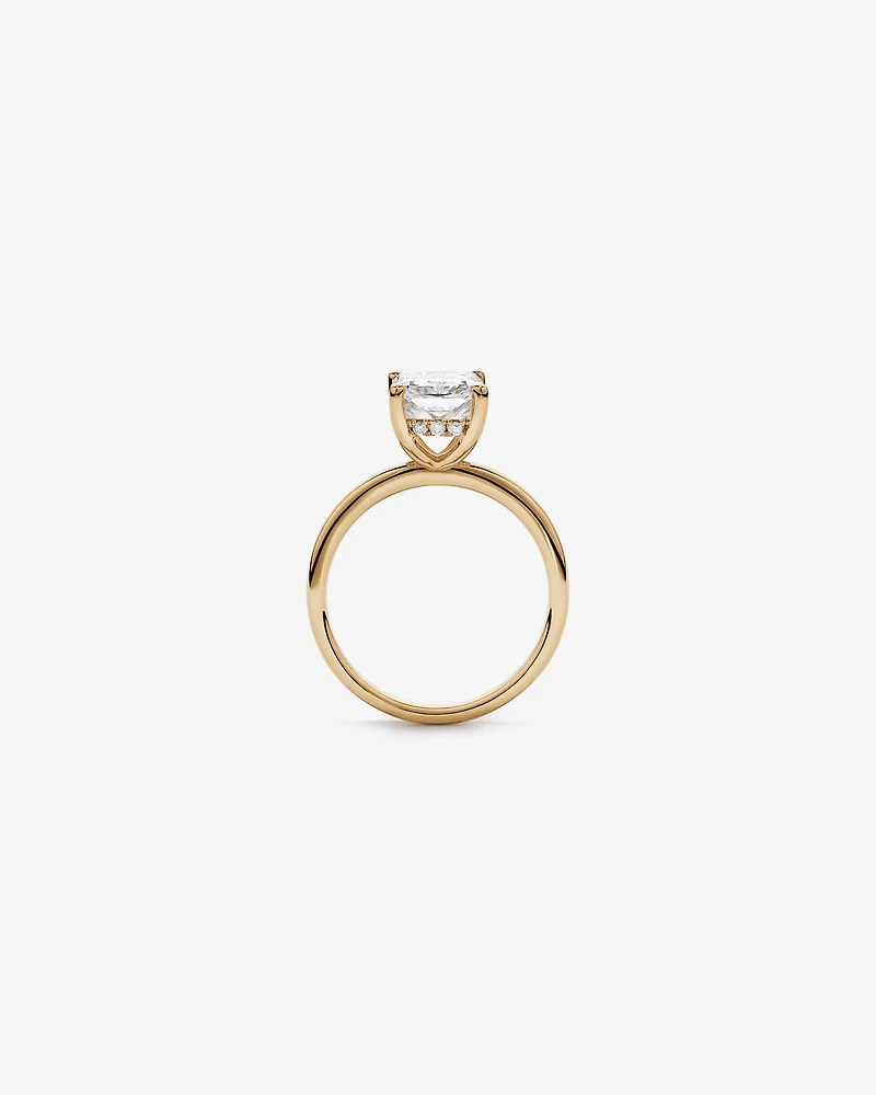Bague solitaire en or jaune 18 carats avec diamant taille radiant de 3,10 carats (poids total)