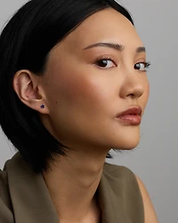 Boucles d'Oreilles Clous en Or Jaune 10kt avec Saphir Bleu Créé Ronde