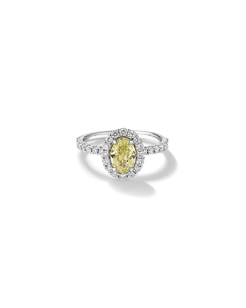 Bague de fiançailles halo en diamant jaune taillé ovale de 1,54 carat TW, en or blanc 14 kt
