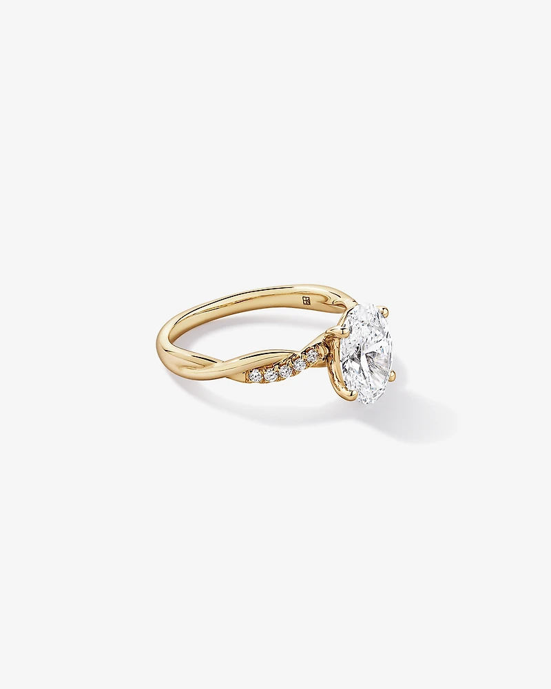 Bague de fiançailles torsadée en or jaune 14 carats, sertie d'un diamant ovale 2,10 carats cultivé laboratoire