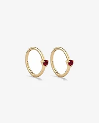 Dormeurs avec accent Rubis 10 mm en or jaune 10 ct