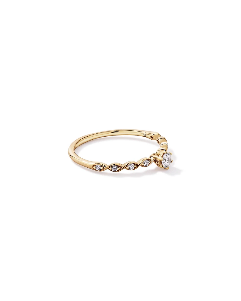 0.17TW Round Brilliant Laboratory-Grown Diamond Promise Ring 10kt Gold