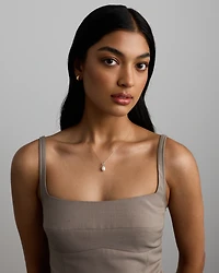 Collier avec Pendentif en Aigue-Marine et Perle de Culture d’Eau Douce en Or Jaune 10 Carats