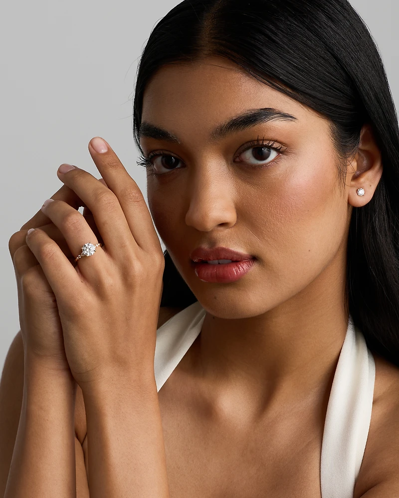 Bague d’accent en diamant de laboratoire 2,28 carats TW or jaune 14