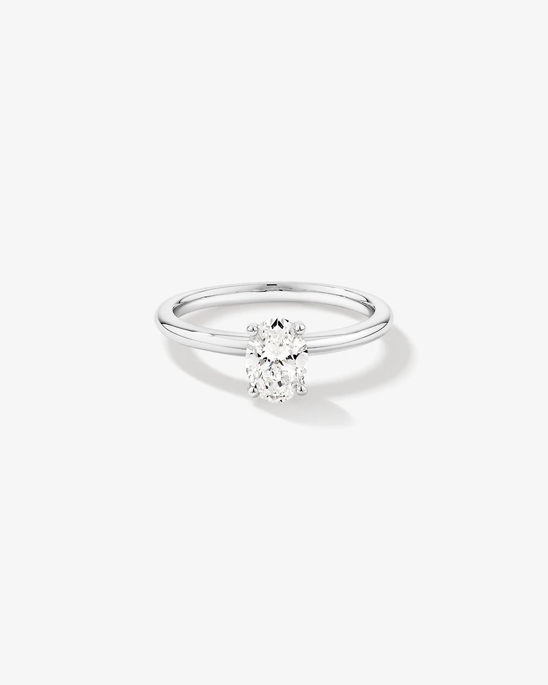 0,70 Carat Poids Total Bague De Fiançailles Solitaire En Diamant Laboratoire Ovale Or Blanc 14 Carats