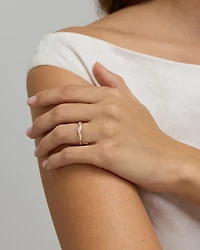 0.16TW Round Brilliant Laboratory-Grown Diamond Twist Wedding Ring 14kt Yellow Gold