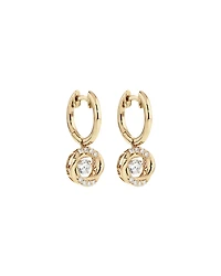 Boucles d’oreilles Lume Lab Swirl Huggie avec 0,60 carat TW de diamants cultivés en laboratoire en or jaune 10 kt