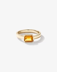 Bague en or jaune 10 carats avec citrine sertie clos