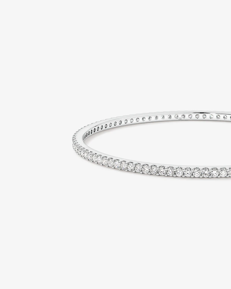 3.00 Carat TW Round Brilliant Laboratory-Grown Diamond Oval Eternity Bangle in 10kt White Gold