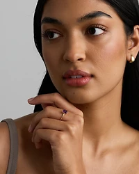 Bague avec Améthyste Taille Émeraude en Or Jaune 10 Carats