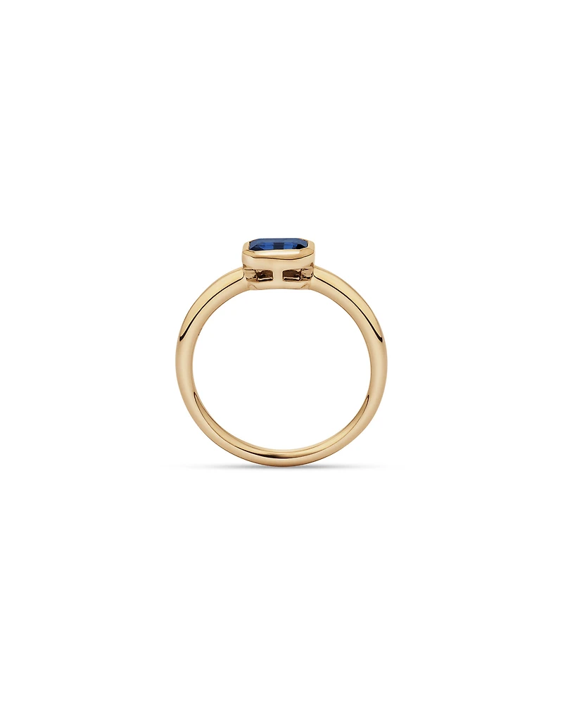 Australian Sapphire Emerald Cut Bezel Set Ring 10kt Yellow Gold