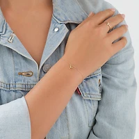 Collier à pendentif initiale Y en or jaune 10 K