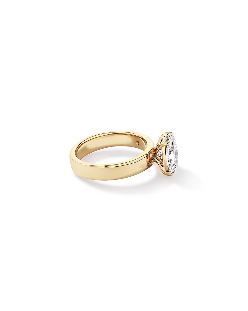 2.00TW Oval Laboratory-Grown Diamond Solitaire Ring 14kt Yellow Gold