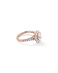 Bague en or rose 14 carats sertie d'un diamant ovale de synthèse 2,15 (poids total) avec halo