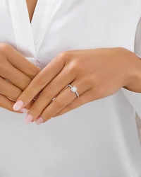 Bague halo en or blanc 14 carats avec diamants ronds brillants de 0,50 carat