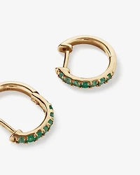 Boucles d'oreilles Huggie avec émeraude en or jaune 10 carats