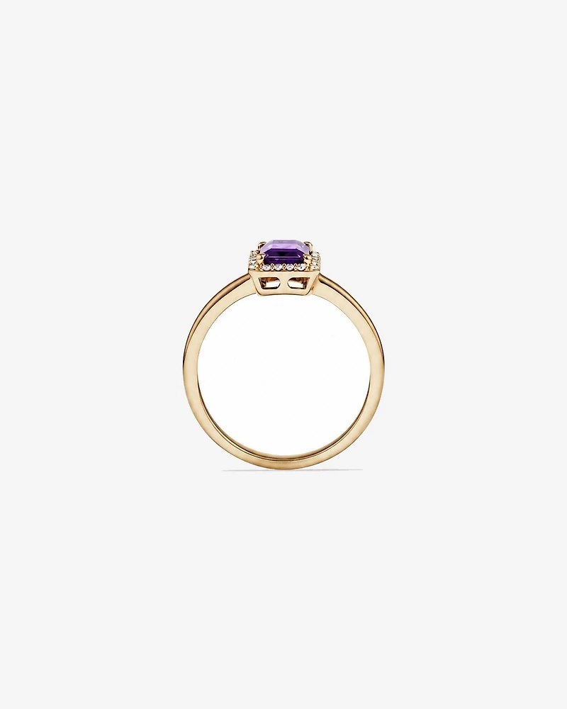 Bague halo Améthyste taille émeraude avec diamants en or jaune 10 ct