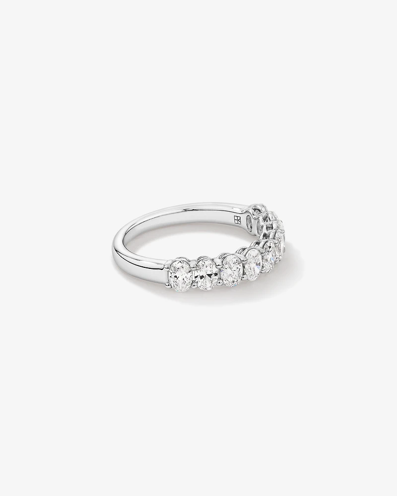 Bague De Mariage En Diamant De Laboratoire Ovale De 1,17 Carat Poids Total En Or Blanc 14 Carats