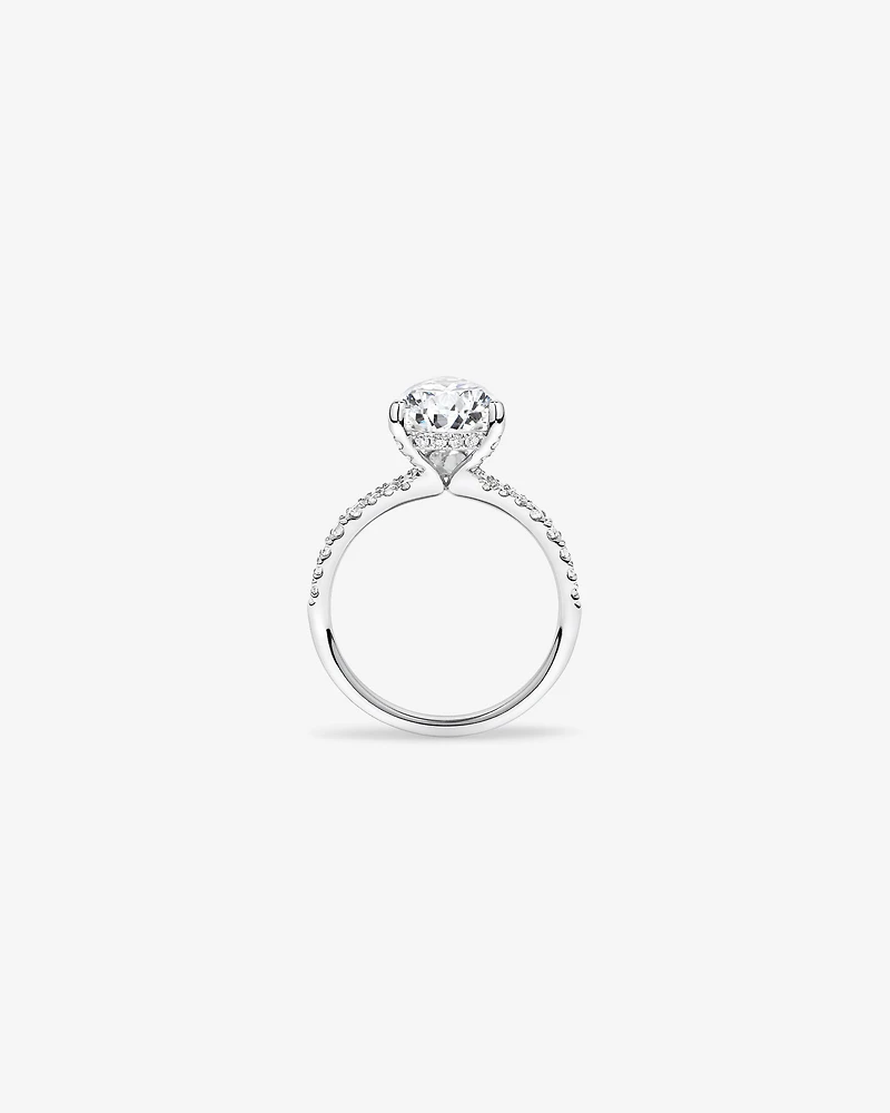 Bague de fiançailles en diamant taillé poire 3,50 carats or blanc 18 taillée