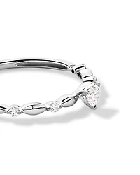 Bague de promesse en or blanc 10 carats avec diamants laboratoire taille brillant (ronds et cœur) – Poids total 0,15 carat