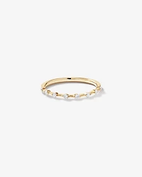 0.15 Carat TW Diamond Station Wedding Ring in 14kt Yellow Gold
