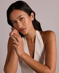 Bague de fiançailles en or blanc 18 carats avec diamant laboratoire taille émeraude 3,50