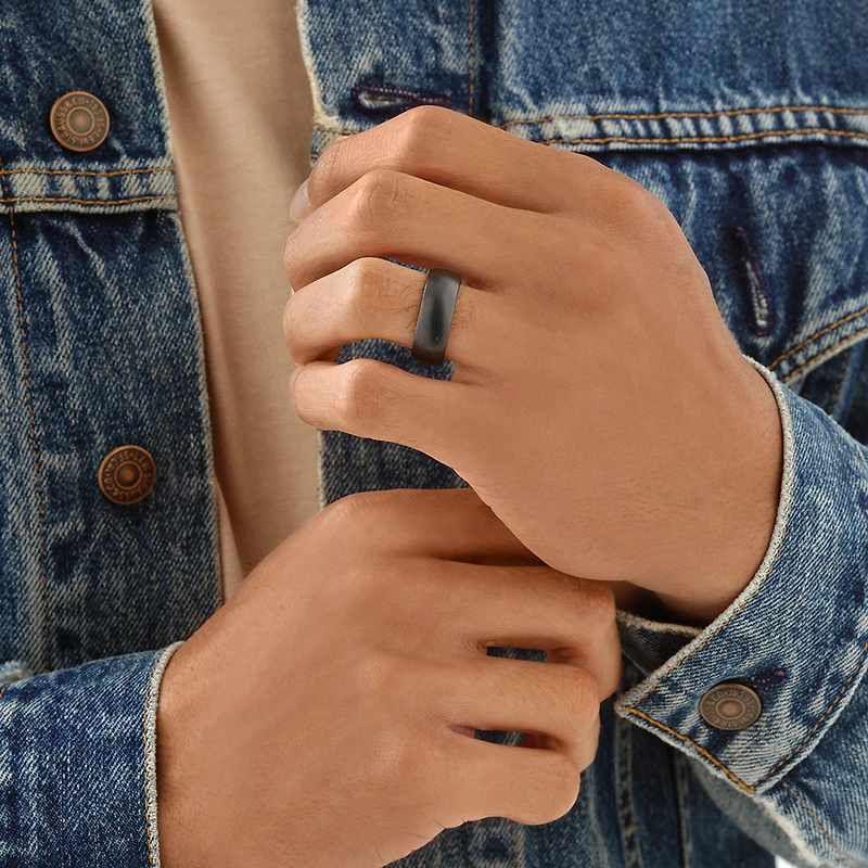 Bague en titane noir
