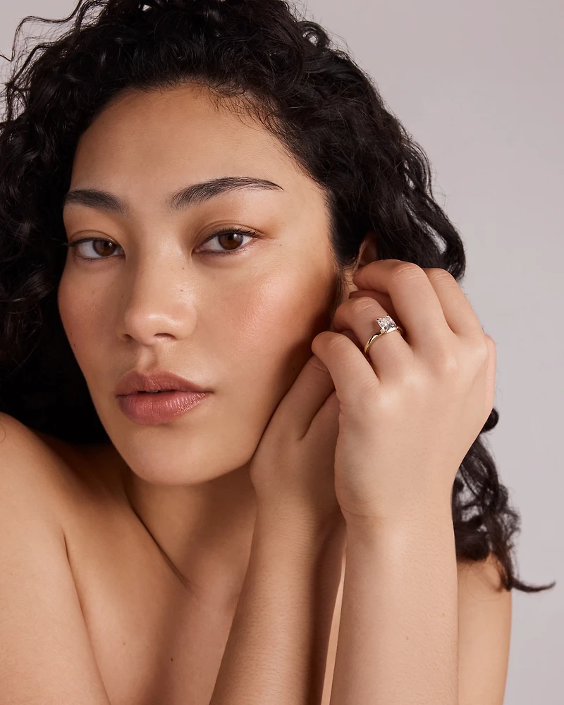 Bague de fiançailles solitaire en or jaune 14 carats, taille coussin allongée, diamant synthèse 2,00 poids total