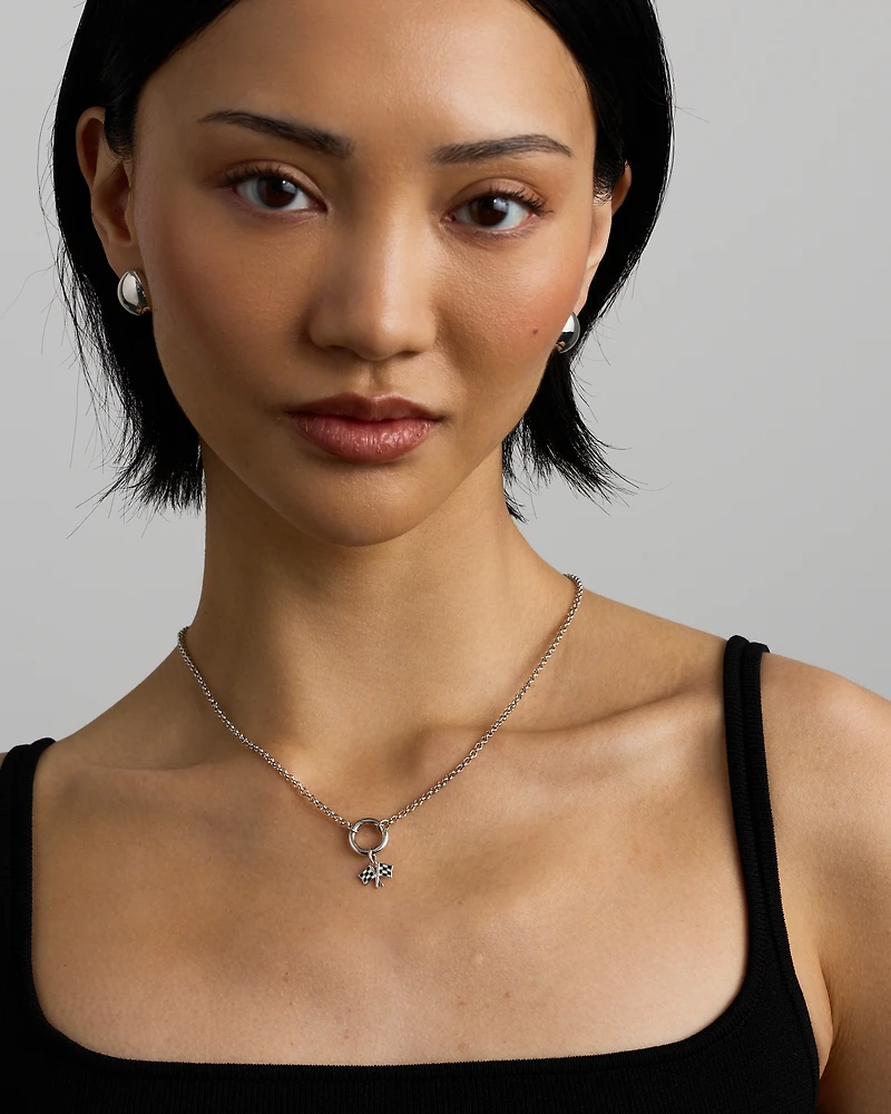 Pendentif drapeaux de course en argent sterling