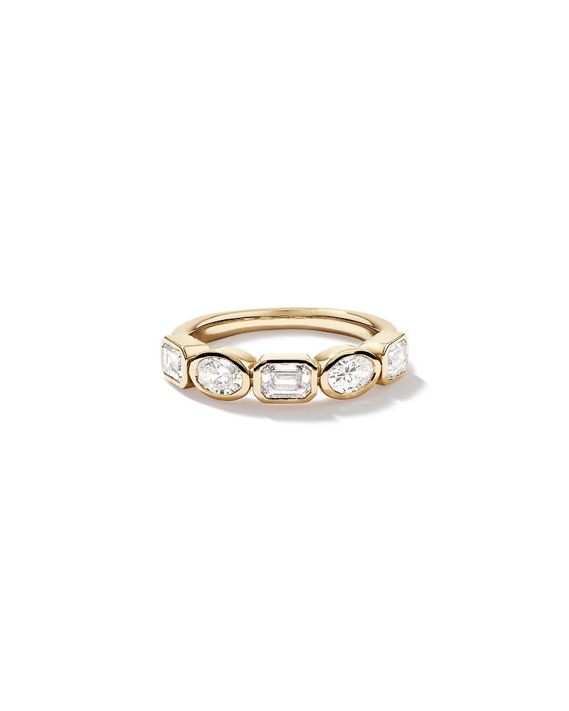 Alliance de mariage en diamant 1,50 carat TW sertie émeraude et taille ovale or jaune 14 carats