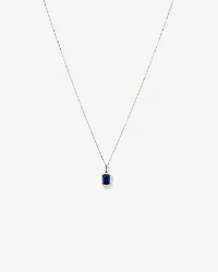 Pendentif halo Saphir créé taille émeraude avec diamants et chaîne en or jaune 10 ct