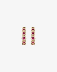 Boucles d'oreilles Bubble Huggie avec rubis et 0,52 carat TW de diamants en or jaune 14kt