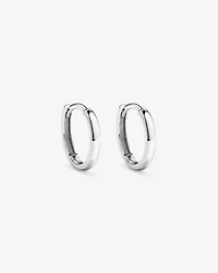 Boucles d'oreilles Huggie polies moyennes de 12 mm en argent sterling