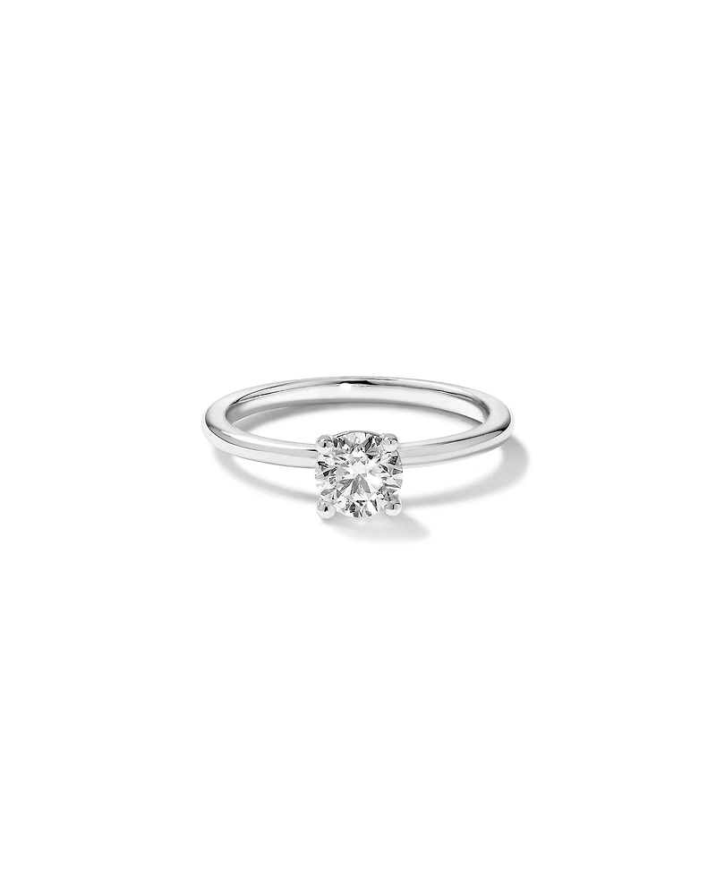 Bague Solitaire avec Diamant Rond Brillant de 0,50 Carat TW en Or Blanc 18 kt